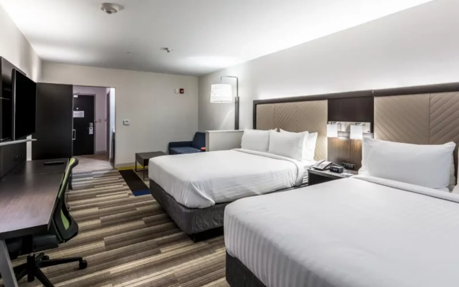 Premium Guest Room - Holiday Inn Express Jersey City NJ